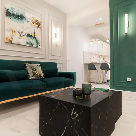 Glamorous Flat In The Heart Of Malaga By Rems Zewnętrze zdjęcie